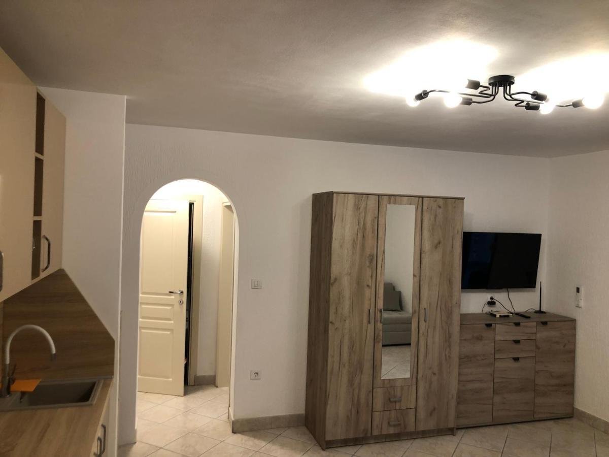 Apartmani Lime Petrovac Exterior foto